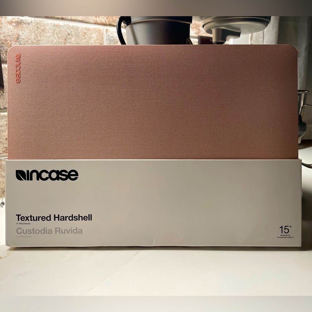 Hardshell case 15 inch MacBook Pro
